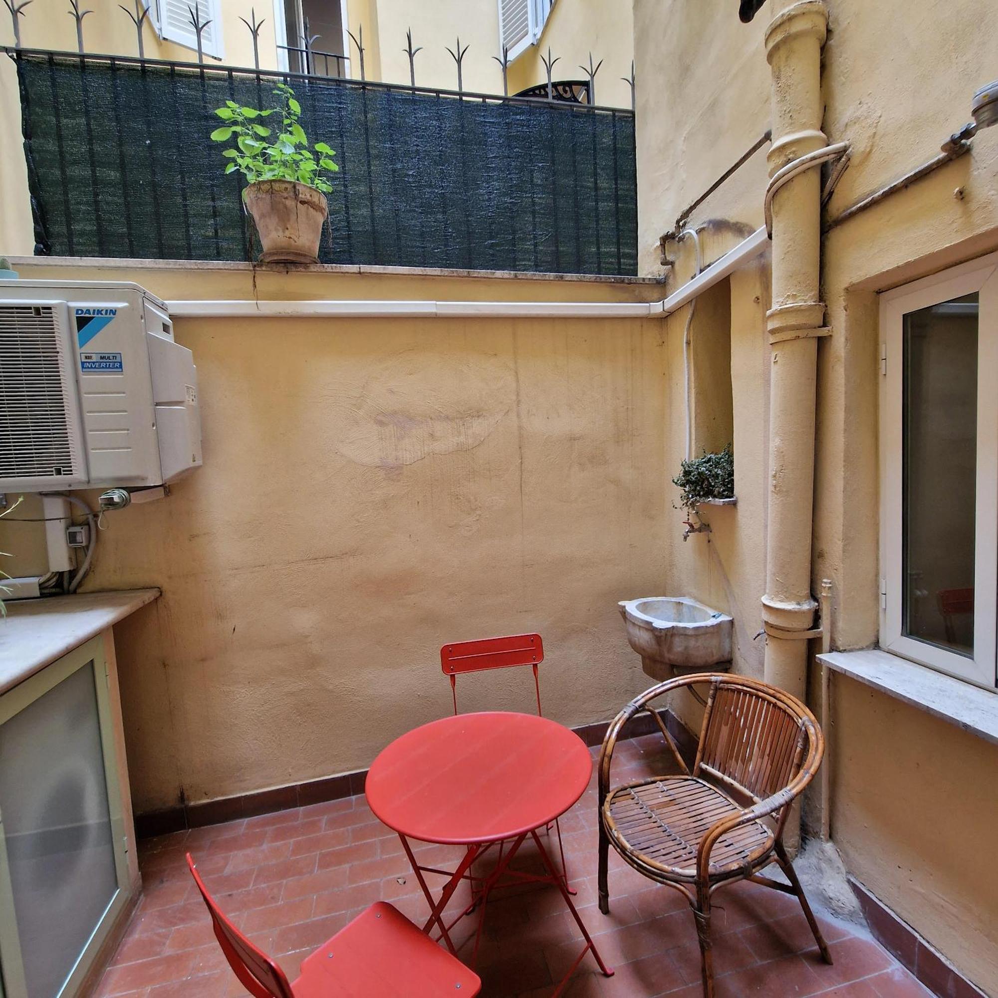 Apartment Vacanze Romane *